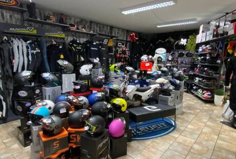 Treesse negozio shop sportivo